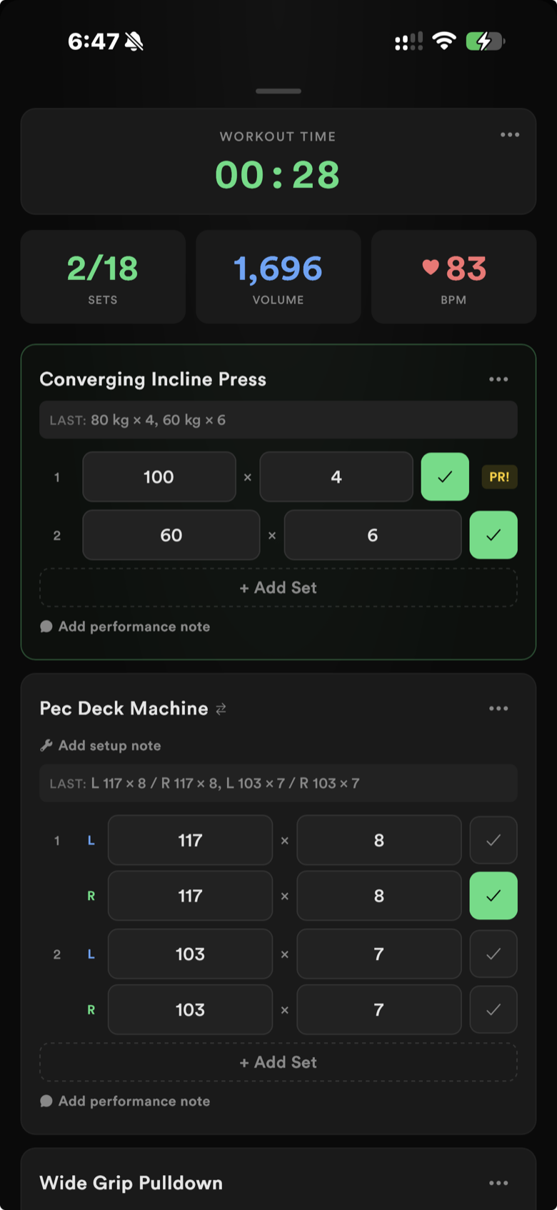 LiftLabb live workout: running timer, sets, volume and heart rate, with a set flagged PR as it's logged